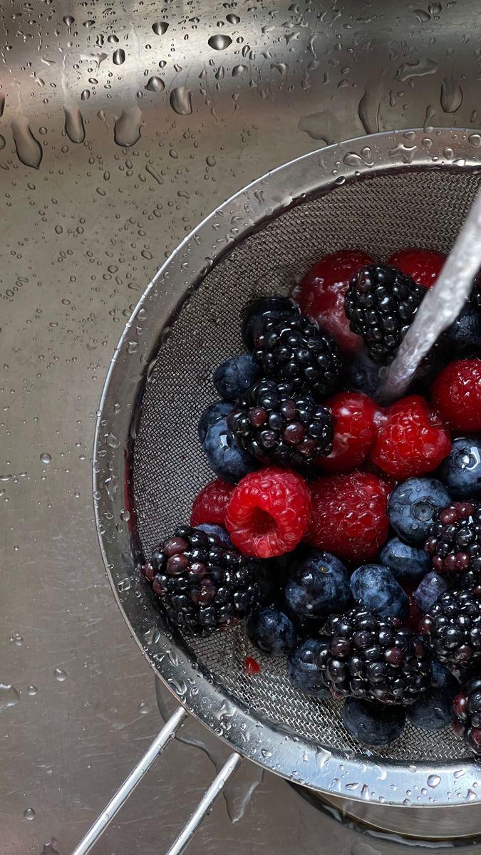Sun-Kissed Bliss: Eclectic Berry Farmers' Selection